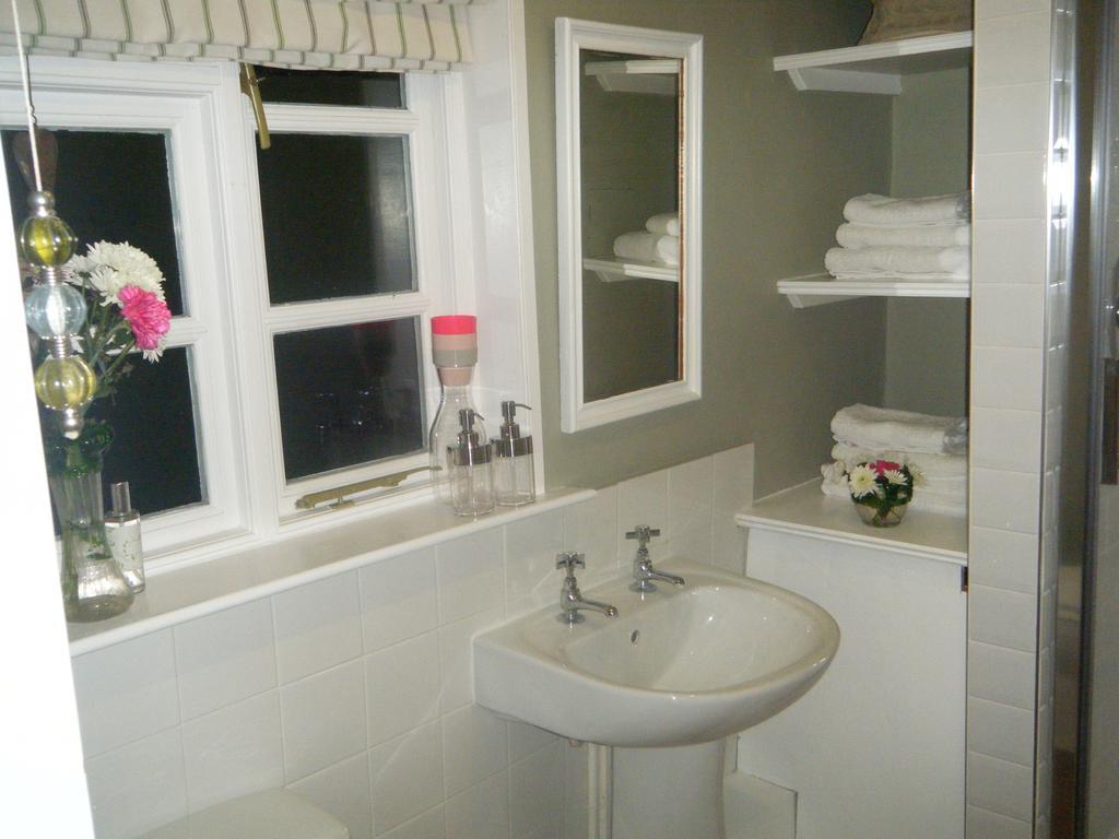 Bed and Breakfast Leggatts Farm Debden Номер фото